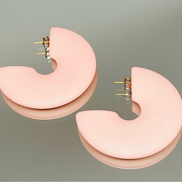 Diana Broussard Minimalist Hoop statement Earring - Picture 2 of 4